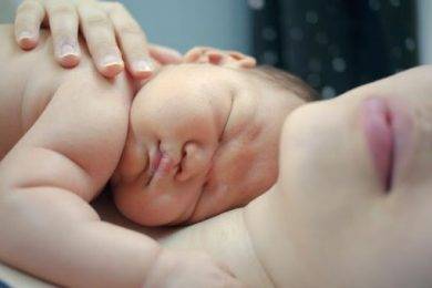 Breastfeeding Education For Moms: 4 Incredible Benefits Of Breastfeeding