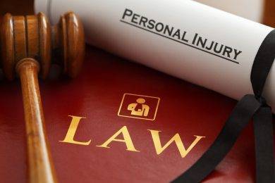 When Should You Hire a Personal Injury Lawyer?