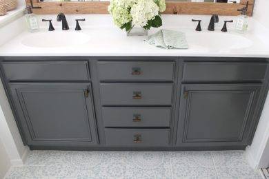 6 Ways to Restore an Old Bathroom Vanity