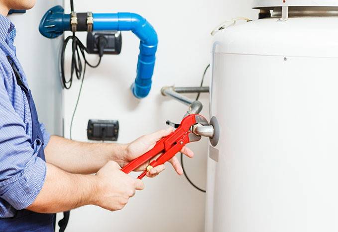 Signs It's Time For Water Heater Repairs
