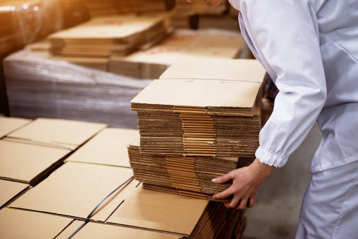 Types and Benefits of Corrugated Cardboard for Packaging