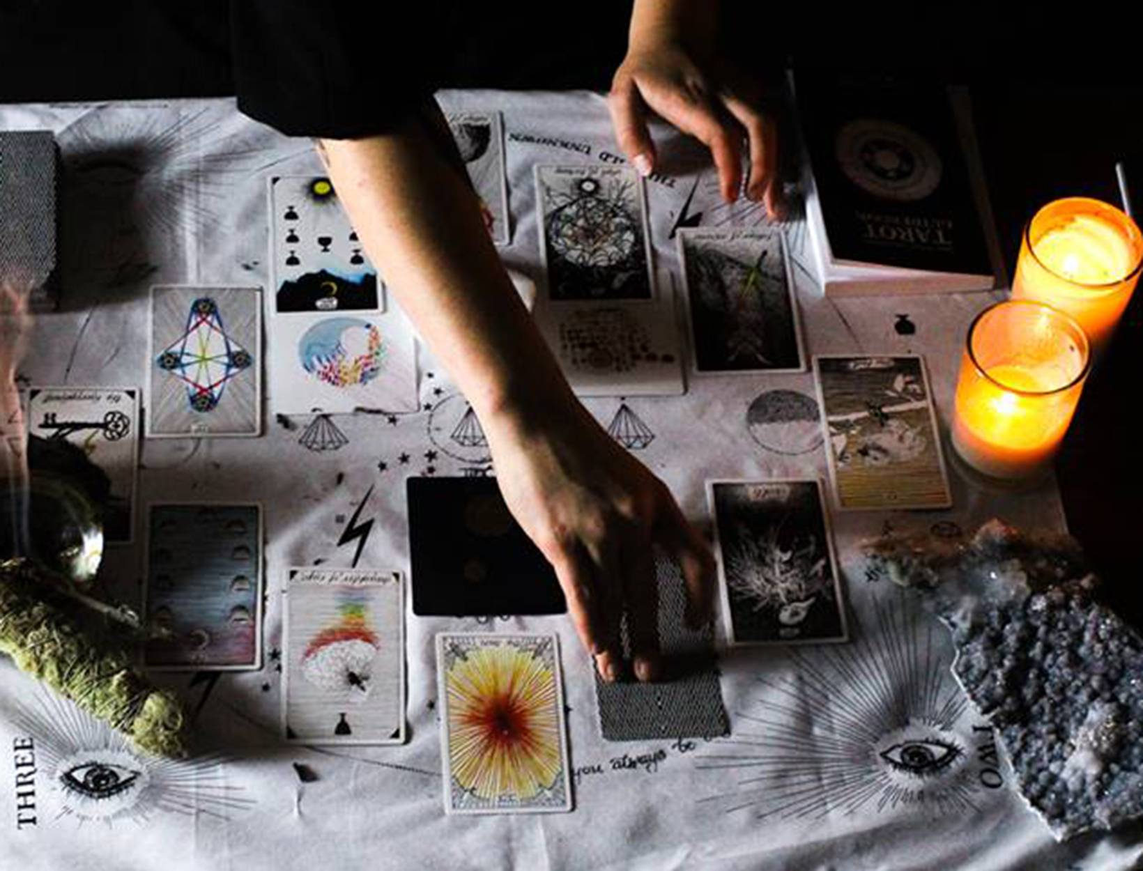 5 Tips on Reading Tarot Cards for Beginners