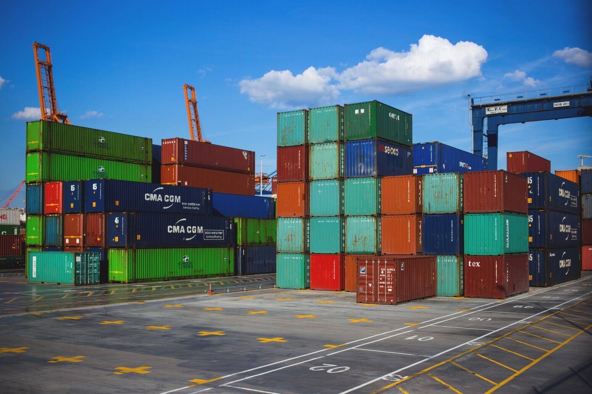 Factors to Consider When Evaluating the Cost of Shipping Containers