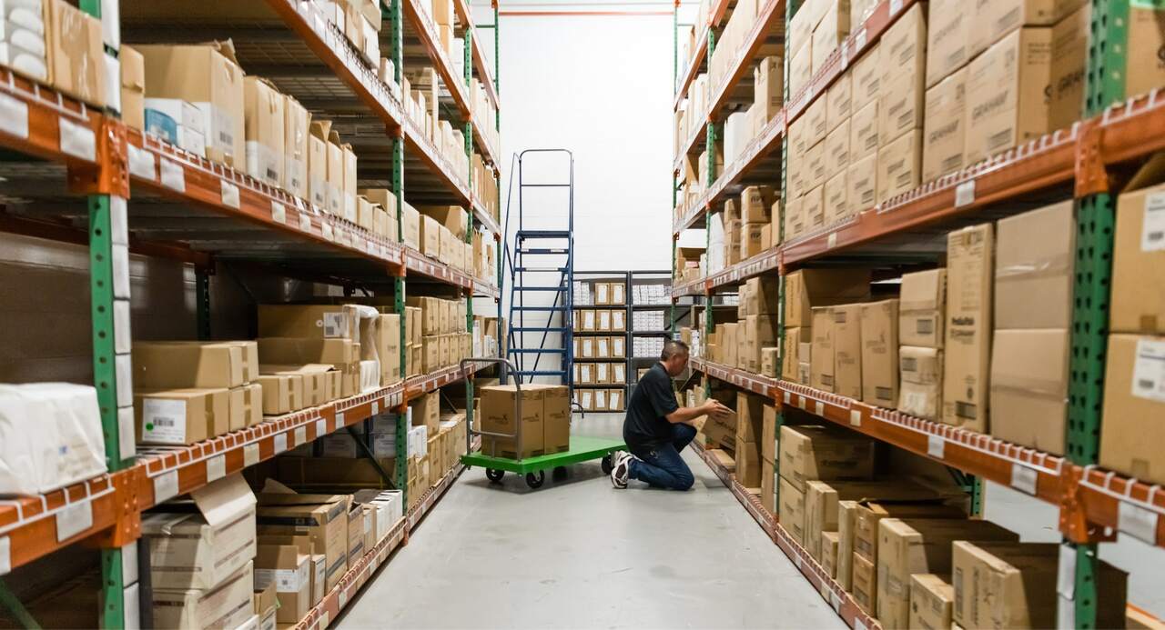 Navigating the Complex World of Medical Wholesale- A Distributor's Perspective