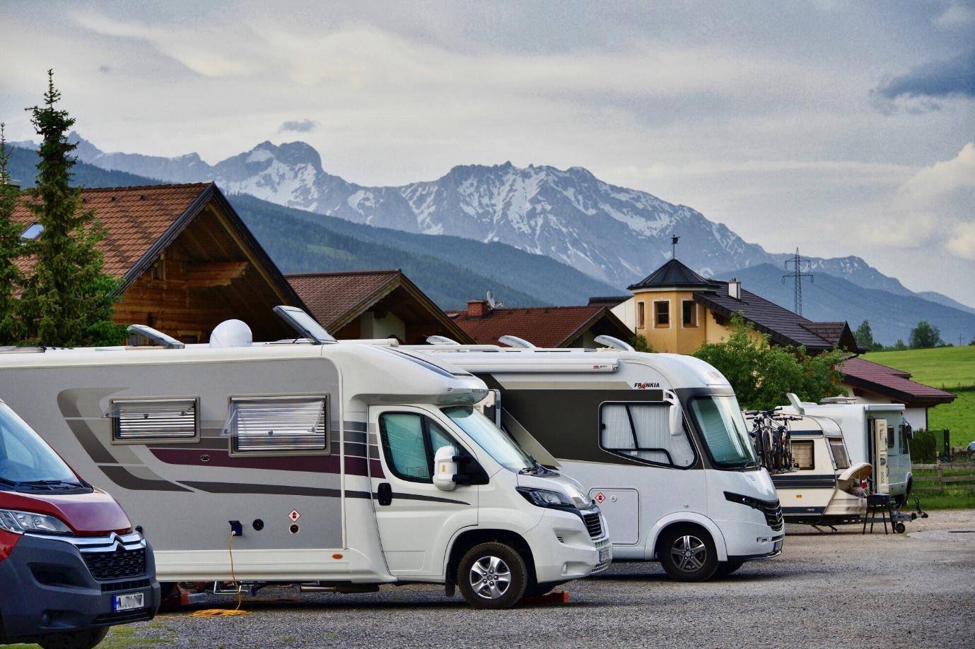 Top 4 Must-Have Features for the Best Class A RV Experience