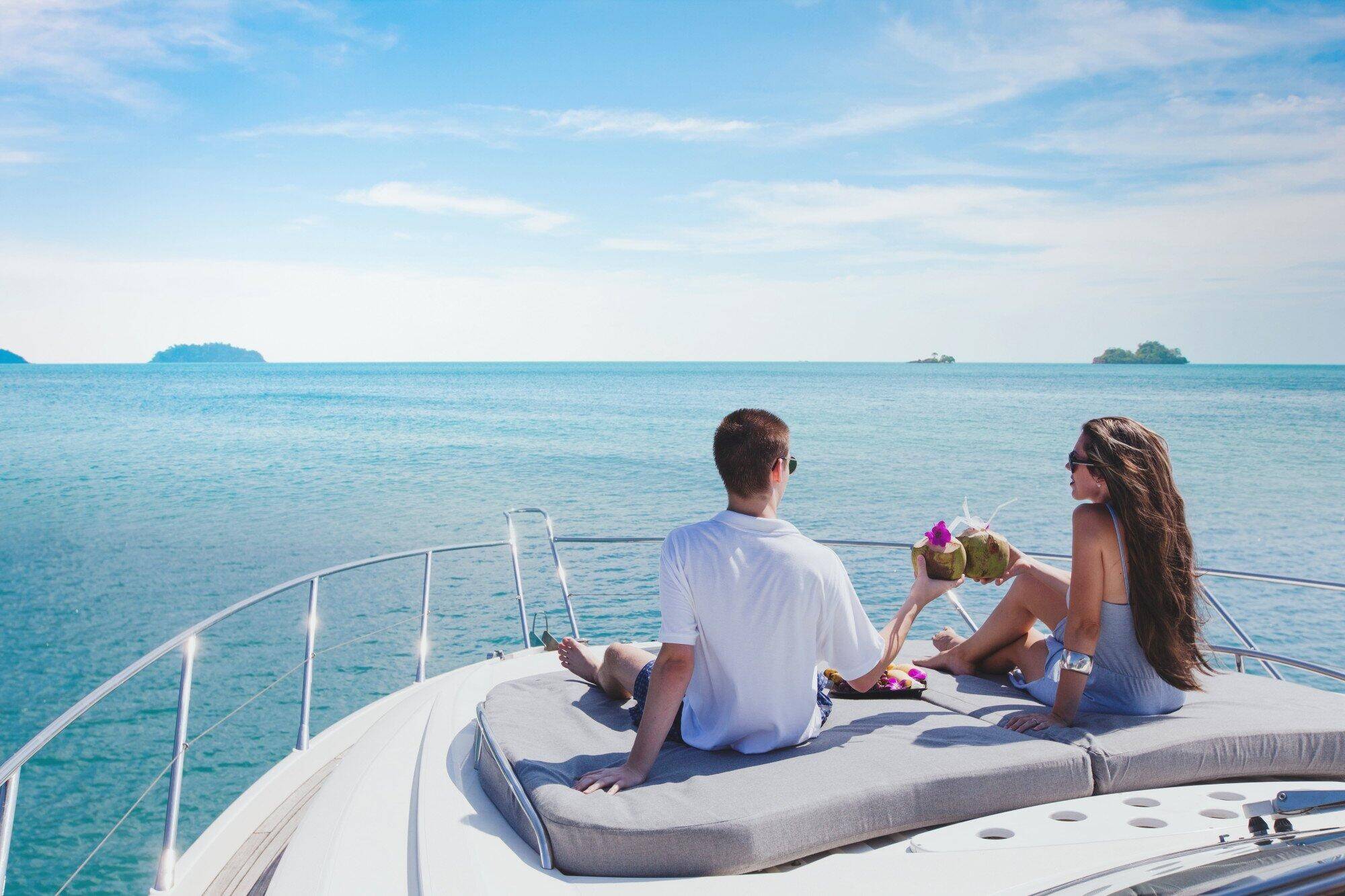 Top 5 Must-Haves for an Unforgettable Yacht Experience