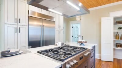 Enhance Kitchen Ventilation with the Optimal Hood Height